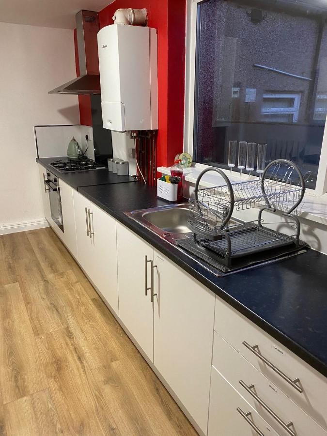 The Superhost - 4 Bedroom House Sunderland  Extérieur photo