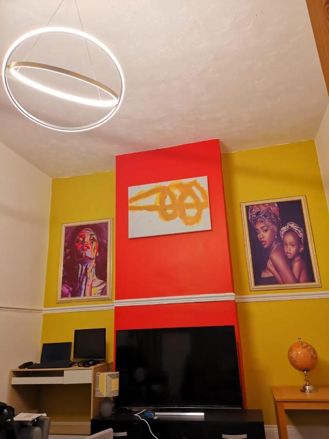 The Superhost - 4 Bedroom House Sunderland  Extérieur photo