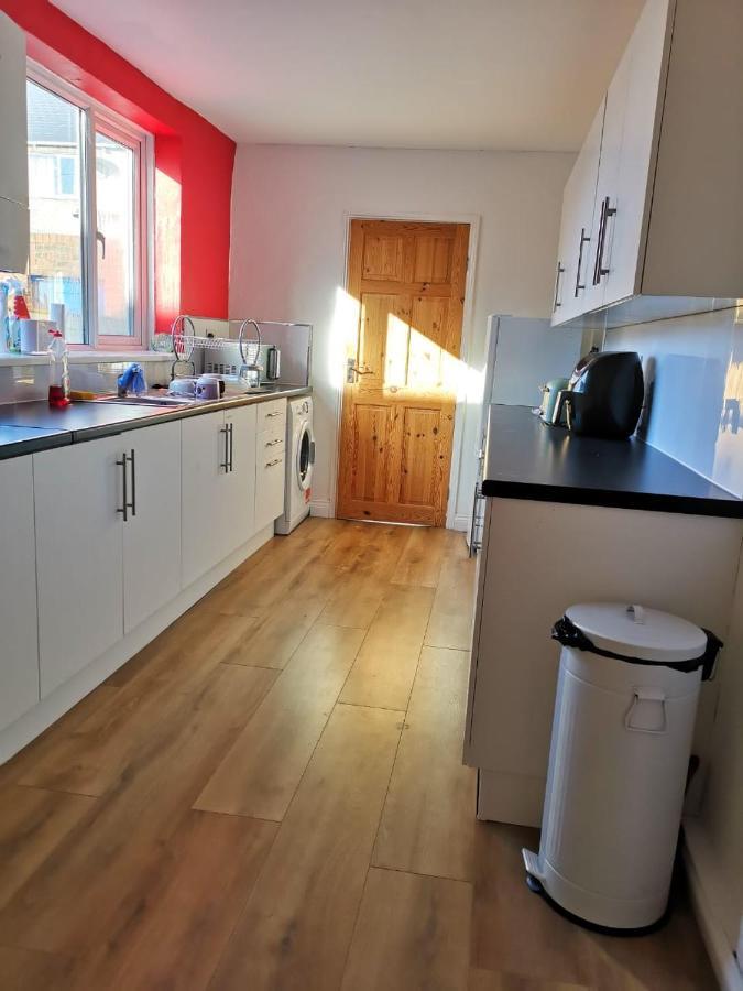 The Superhost - 4 Bedroom House Sunderland  Extérieur photo