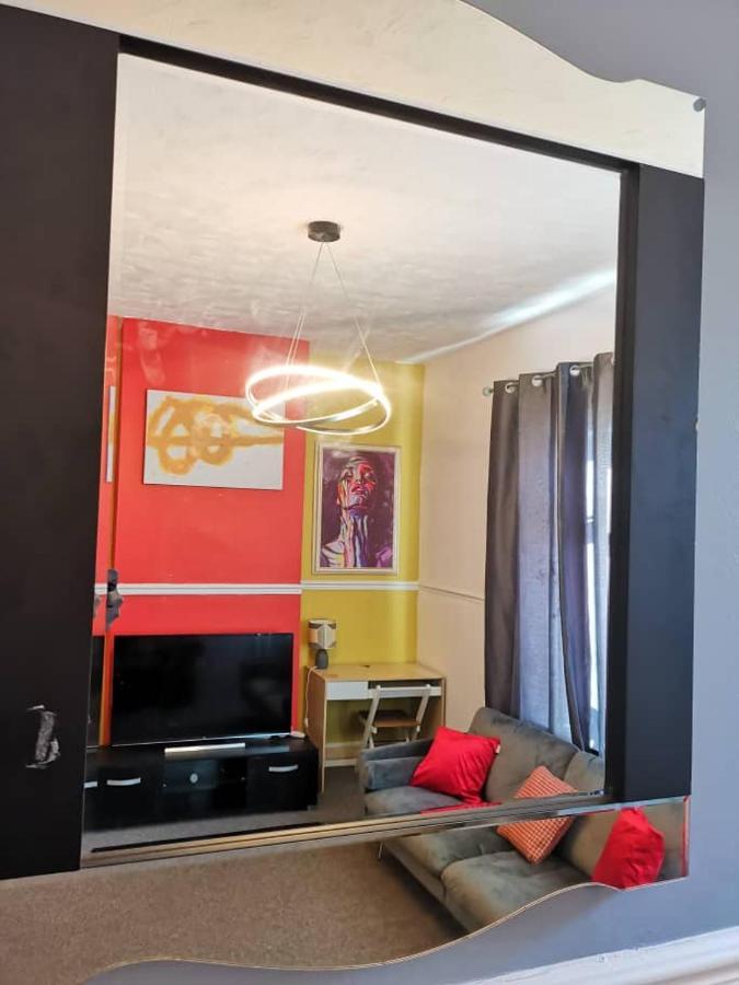 The Superhost - 4 Bedroom House Sunderland  Extérieur photo
