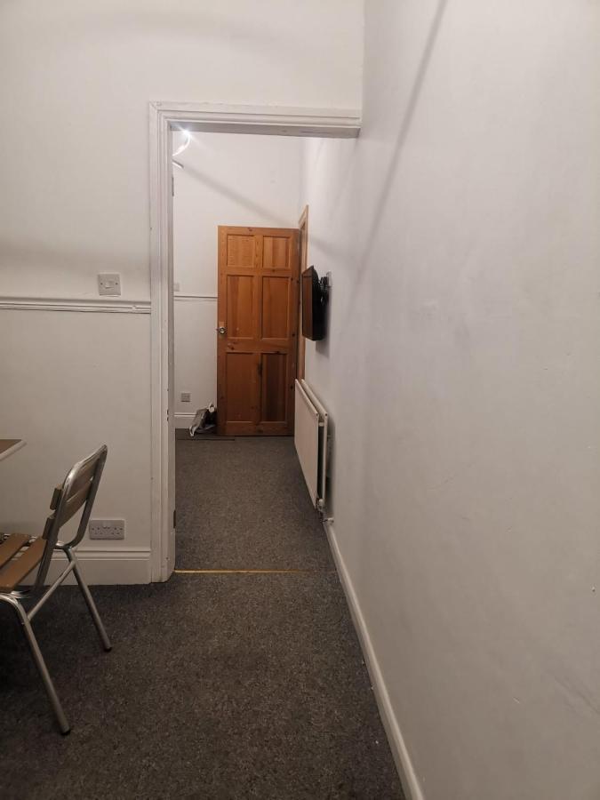 The Superhost - 4 Bedroom House Sunderland  Extérieur photo