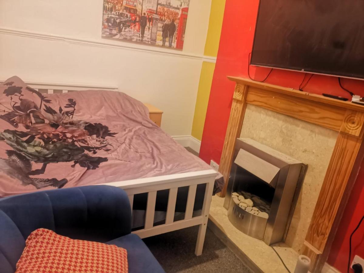 The Superhost - 4 Bedroom House Sunderland  Extérieur photo