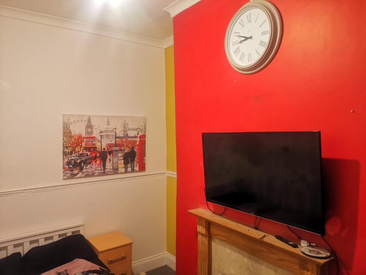 The Superhost - 4 Bedroom House Sunderland  Extérieur photo